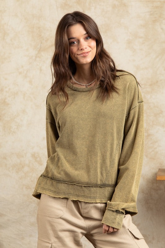 VINTAGE MINERAL WASHED SWEATSHIRT