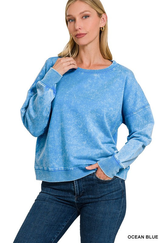 MUST HAVE ACID WASHED PULLOVER