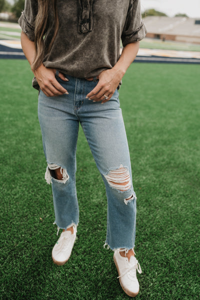 CRUISE CONTROL HIGH RISE RIGID VINTAGE MOM JEANS