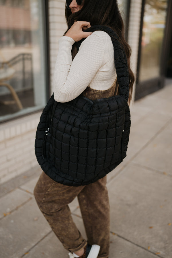 PREMIUM OVERSIZED QUILTED CARRYALL CROSSBODY BAG