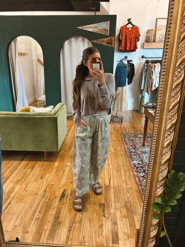 The Trailside Barrel Pants