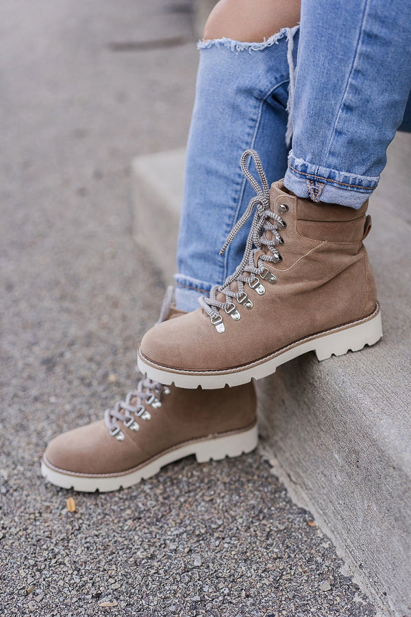 OASIS SOCIETY BOOTS