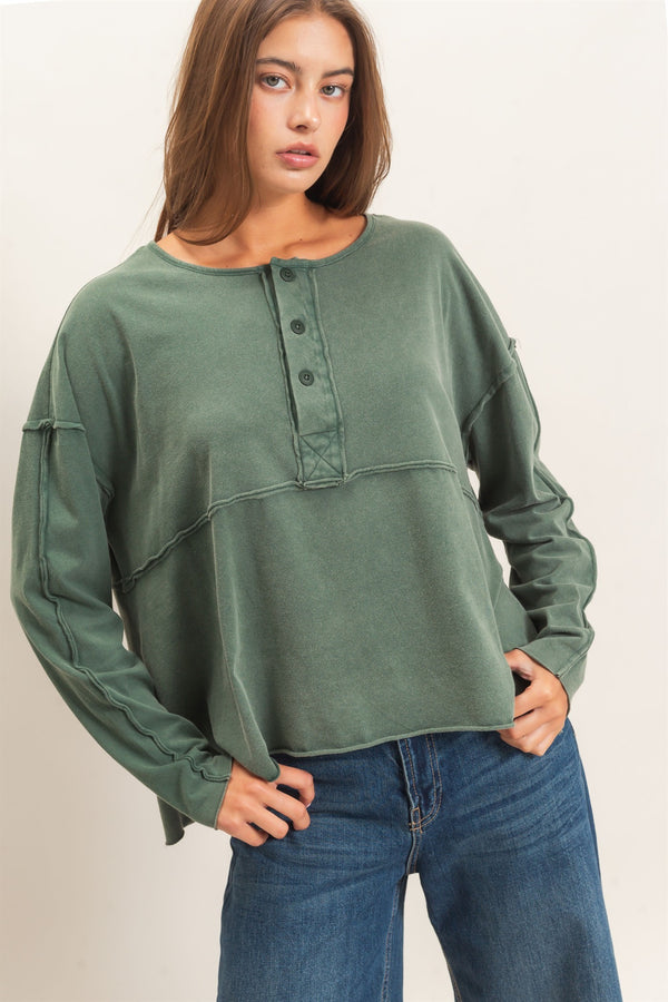 The Free Flow Henley - Green
