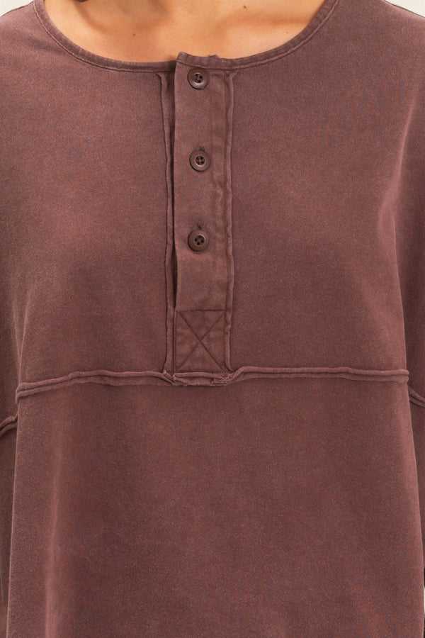 The Free Flow Henley - Brown